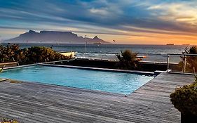 Heaven On Earth - Blouberg Beachfront Self-Catering Apartment